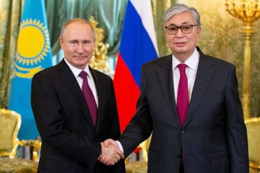 Президенты Казахстана и России Касым-Жомарт Токаев и Владимир Путин