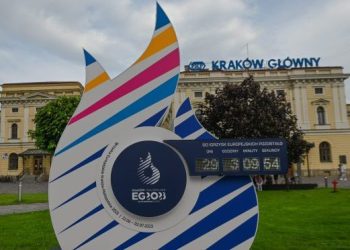 KRAKOW, POLAND - MAY 23, 2023:   
EG2023 countdown clock located outside the old terminal of Krakow main train station shows 29 days to the start of the 3rd European Games, in Krakow, Poland, on May 23, 2023.
The 3rd European Games known as Krakow-Malopolska 2023, is a scheduled international sporting event to be held in Krakow and Malopolska region of Poland in 2023 (from 21 June to 2 July). All Olympic sports held at the 2023 European Games will provide qualification opportunities for the 2024 Summer Olympics in Paris, France. (Photo by Artur Widak/NurPhoto via Getty Images)