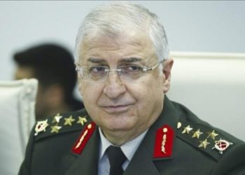 Министр обороны Турции Яшар Гюлер